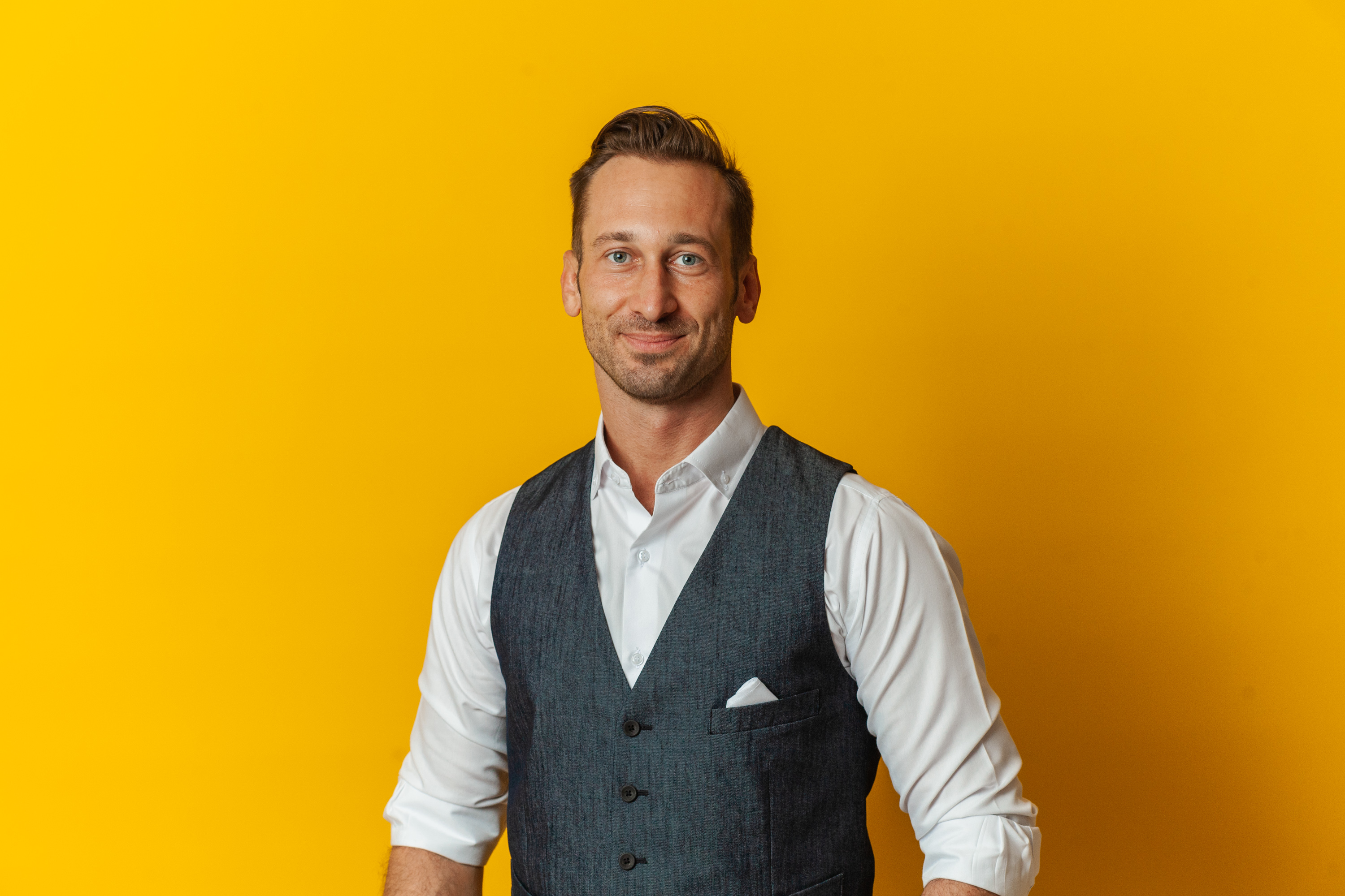 Bewerbungsfoto von Andre im Fotostudio Duisburg – Beispiel 3