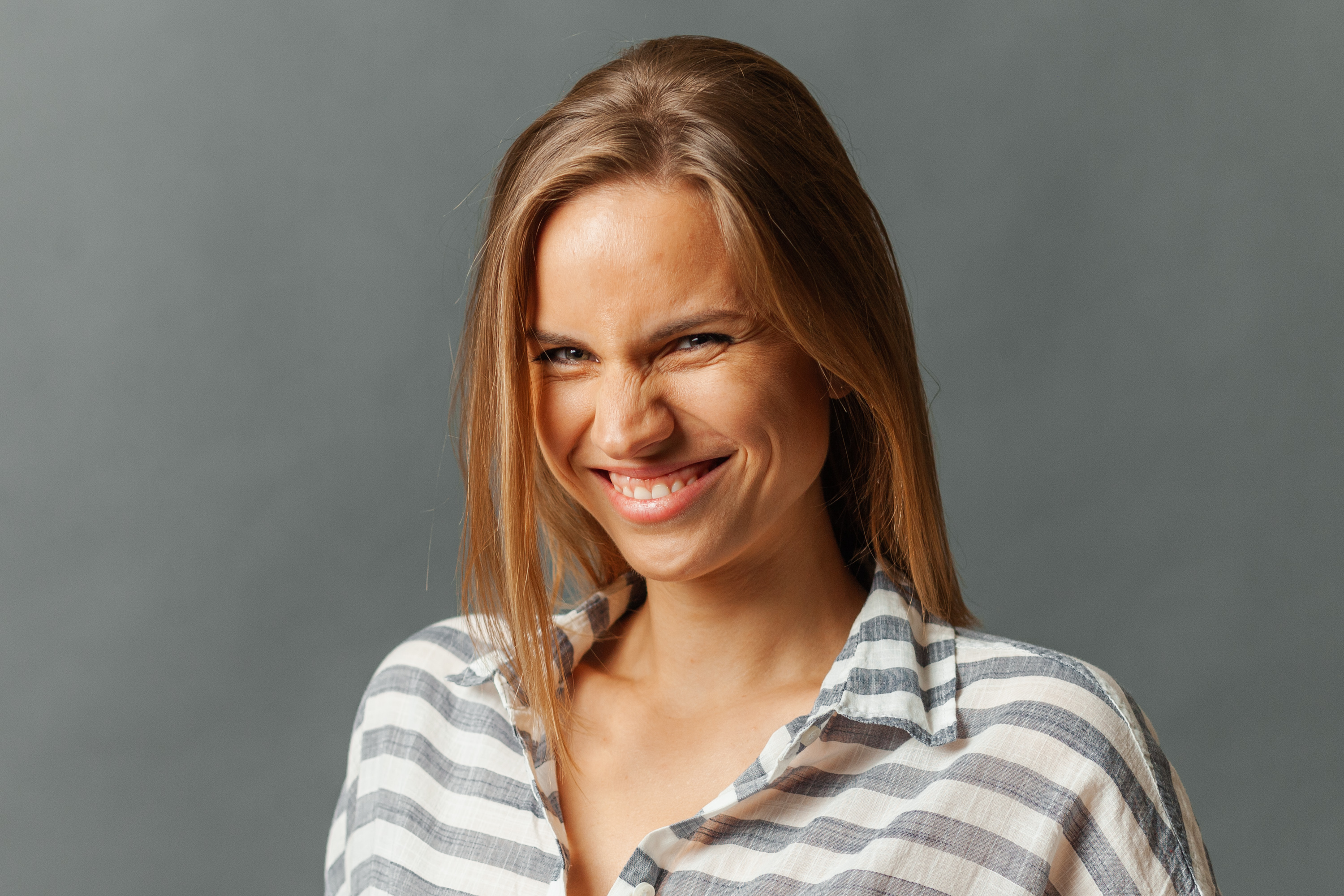 Bewerbungsfoto von Patricia Hinrichsen im Fotostudio Duisburg – Beispiel 4