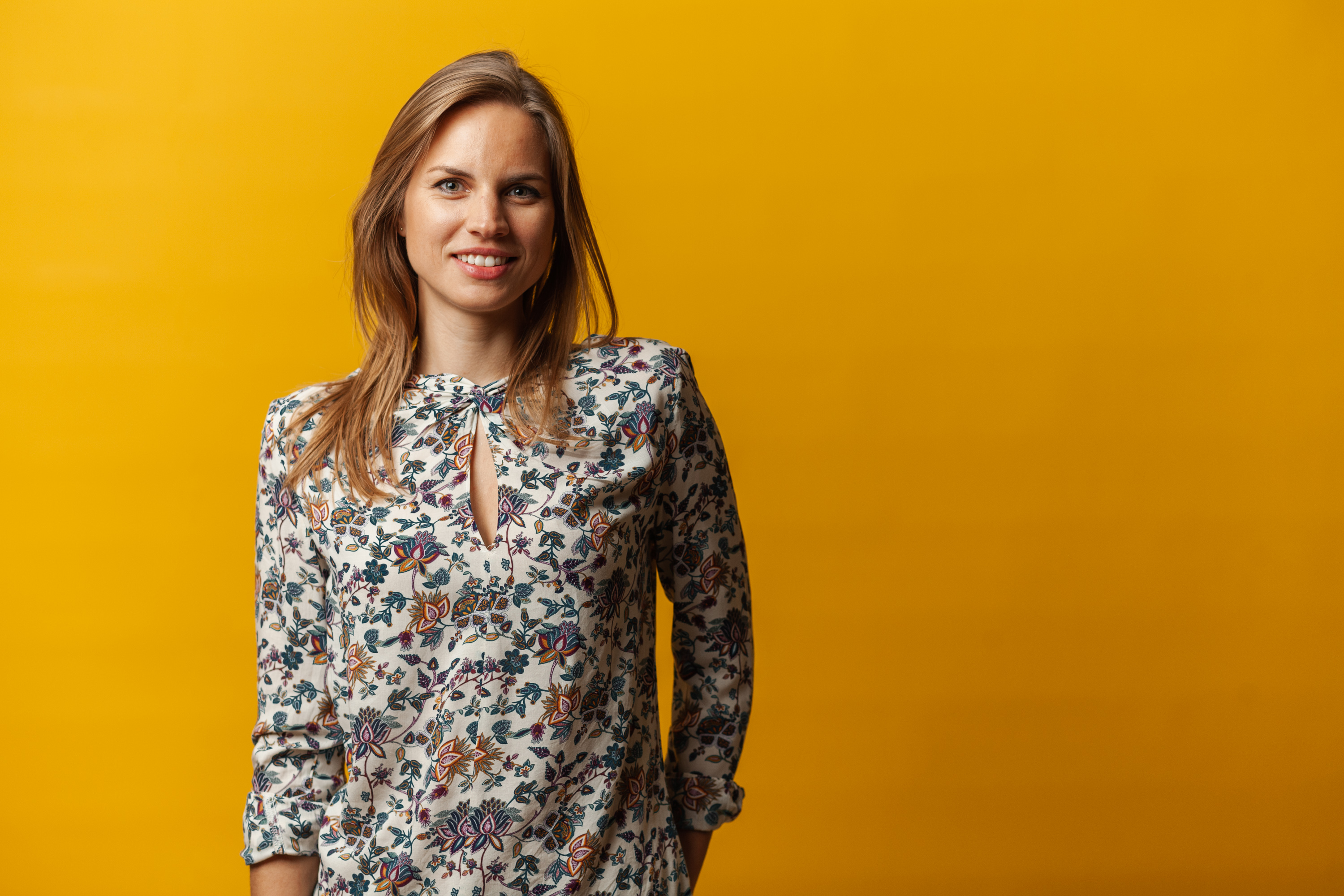 Bewerbungsfoto von Patricia Hinrichsen im Fotostudio Duisburg – Beispiel 3